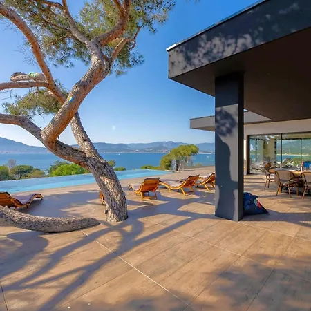 By Sea * Grosseto-Prugna