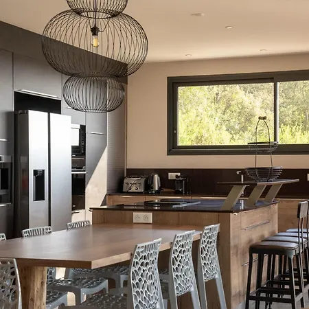 By Sea Porticcio (Corsica)